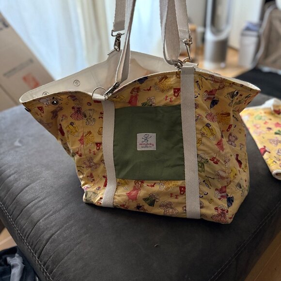 Messy Baby Diaper Bag & Changing Mat Set - Vintage Style Yellow Print - Picture 9 of 9